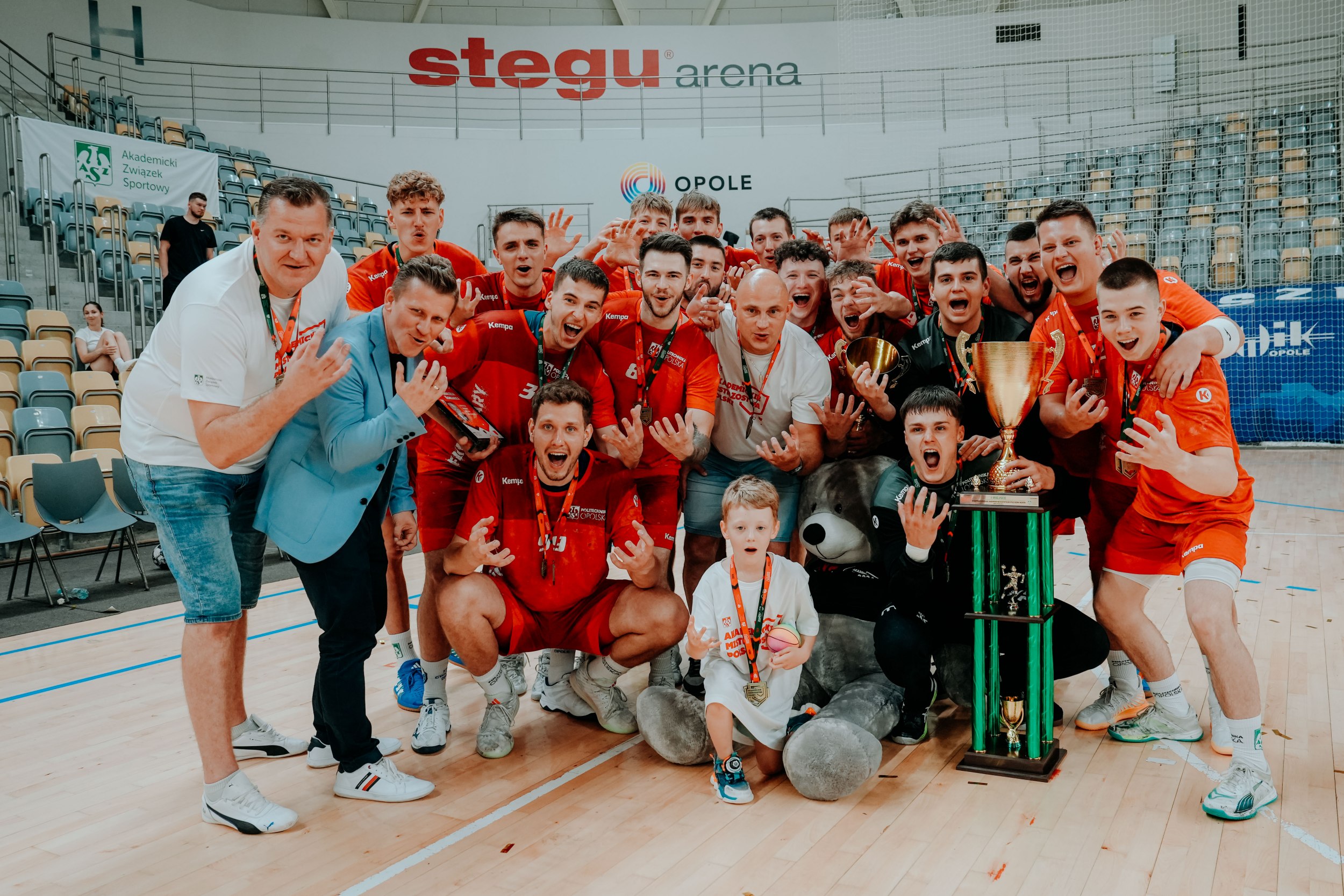 Players of the Opole University of Technology after winning Academic Polish Championships in handball