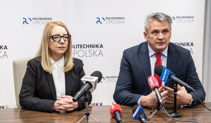 Professor Marcin Lorenc, Rector of the Opole University of Technology and Agnieszka Kossowska, Head of the Office for Persons with Disabilities at the Opole University of Technology and Accessibility Coordinator during the press conference